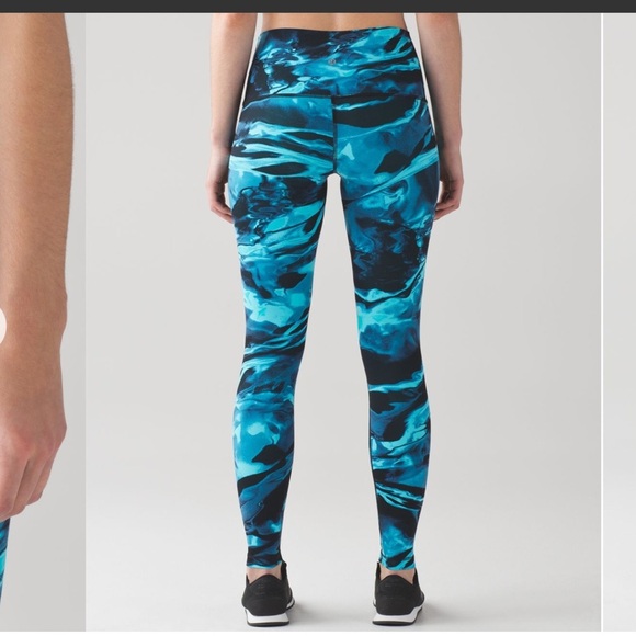 Lululemon Wunder Under Pant Engineered Print Nulux Blue Water 4 - Picture 4 of 6